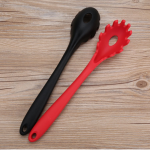 硅膠勺子和普通勺子區(qū)別，一文解答【最新資訊】